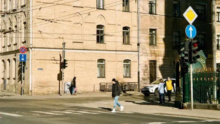 Satiksmes ierobežojumi Rīgā: 24. augusta aktuālā informācija
