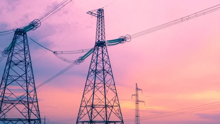 Latvijas elektroenerģijas cena šodien: kāpēc vērojams kāpums?