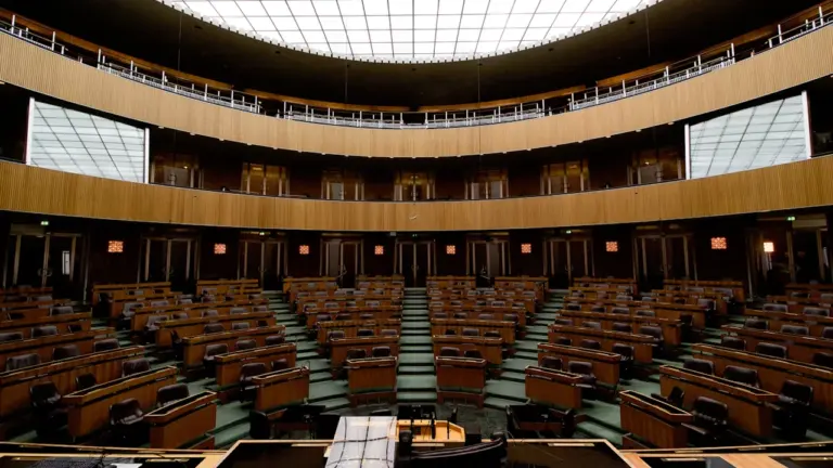 Vai Saeima paspēs pieņemt nākamā gada budžetu līdz 1. oktobrim?